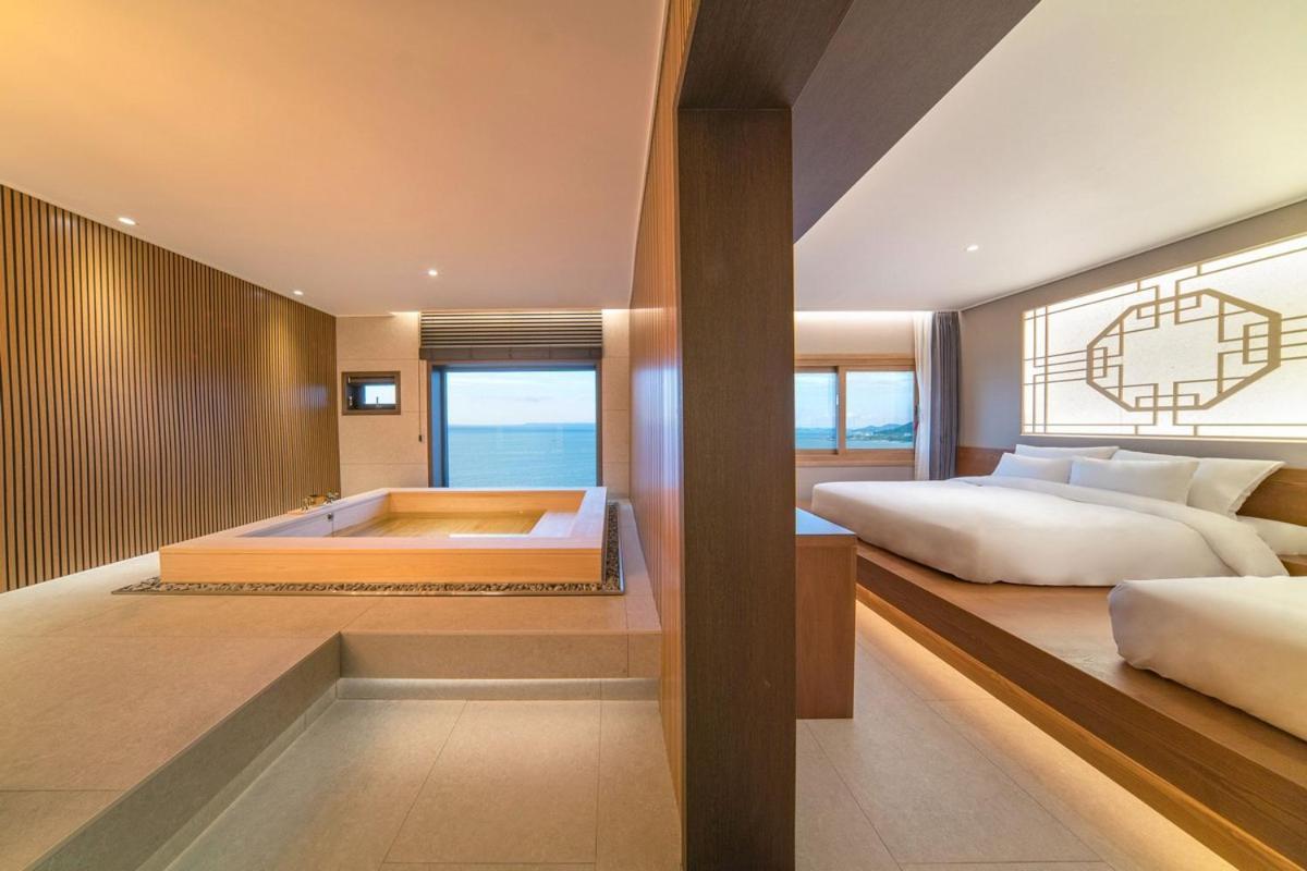Yeonhwamun Hotel Yeongdeok Buitenkant foto