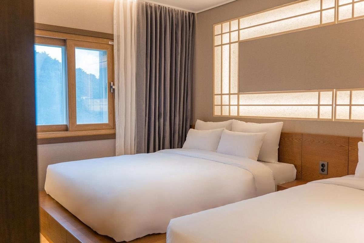Yeonhwamun Hotel Yeongdeok Buitenkant foto